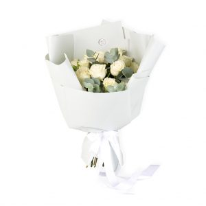 Buchet 19 trandafiri albi cu ambalaj